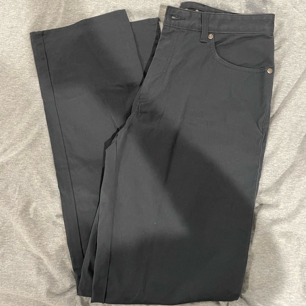 32x32 slacks